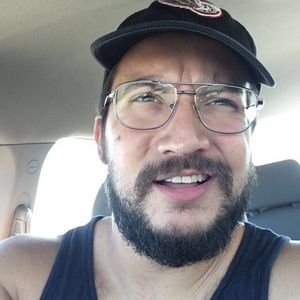 Meet your Posher, Nicholas